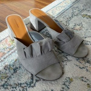 LIKE NEW Heeled Mule Sandals